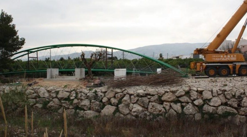 construcción-pasarela-peatonal-beniarbeig-alicante