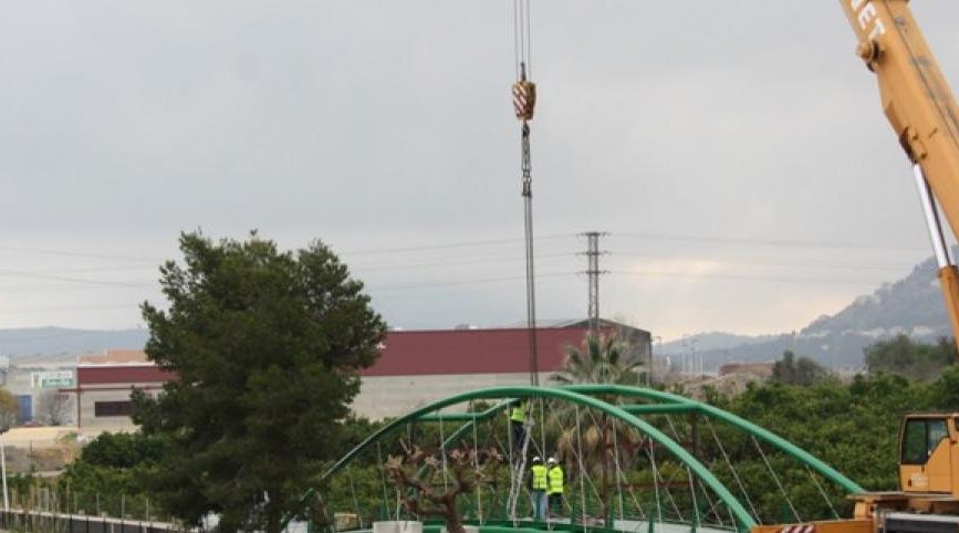 construcción-pasarela-peatonal-beniarbeig-alicante