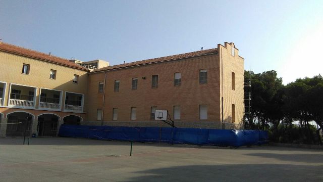 REPARACIÓN CUBIERTA COLEGIO SALESIANAS EL CAMPELLO ALICANTE - ESCLAPÉS E HIJOS S.L.