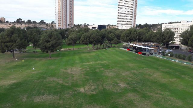 ASFALTADO PARKING CAMPO GOLF LAS REJAS - BENIDORM - ESCLAPES E HIJOS SL