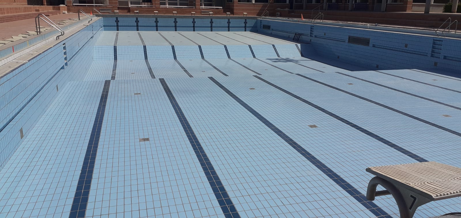 piscina olímpica Monte Tossal