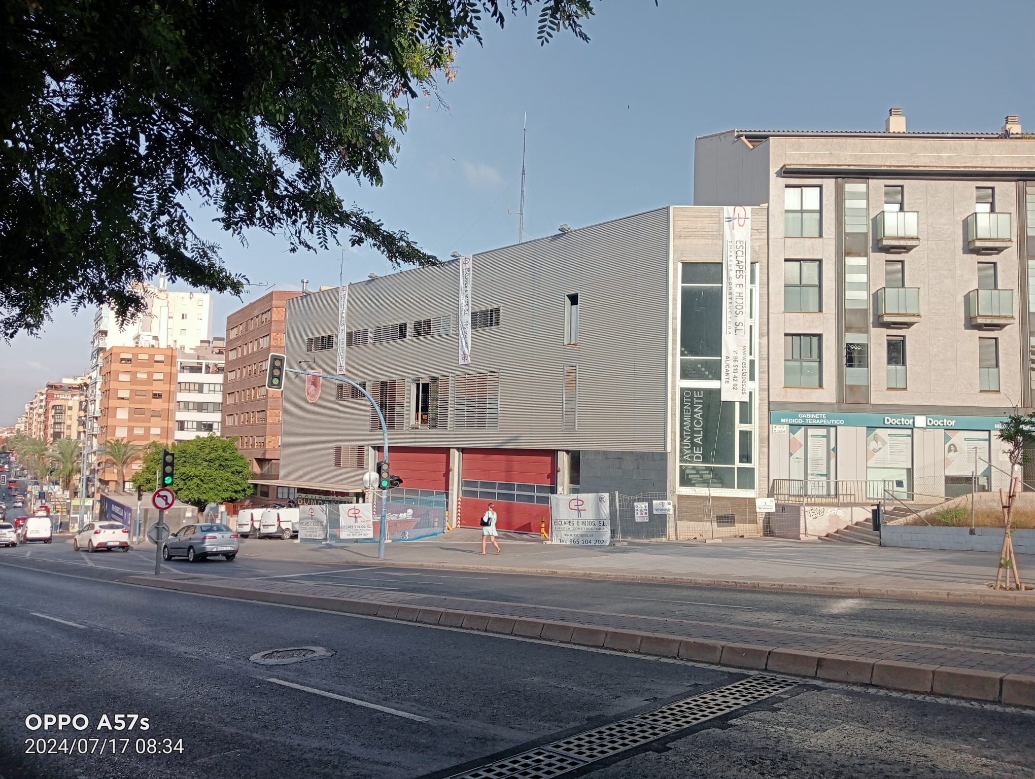 Comienzo de las obras de reforma del parque de bomberos "Jesús González" de Alicante